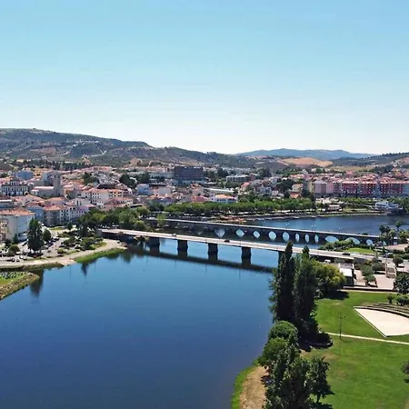 Coracao Do Tua Hotel