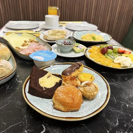 Coracao Do Tua Hotel