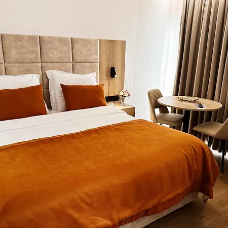 Coracao Do Tua Hotel *