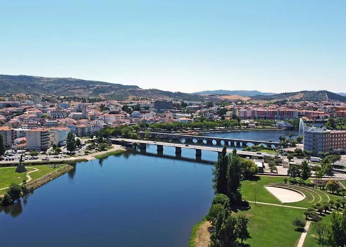 Coracao Do Tua Hotel